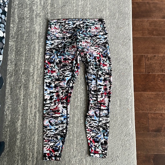 Lululemon leggins - Picture 1 of 7